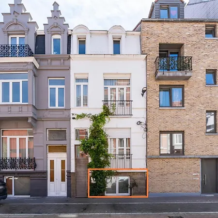 La Petite Epoque Apartment *